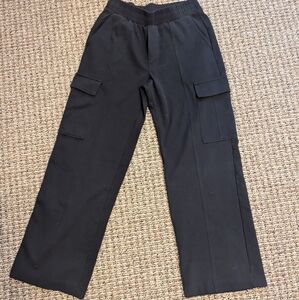 Old Navy dynamic fleece wide leg cargo size Medium